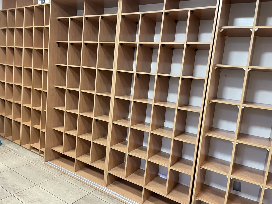 Regały za darmo oddam