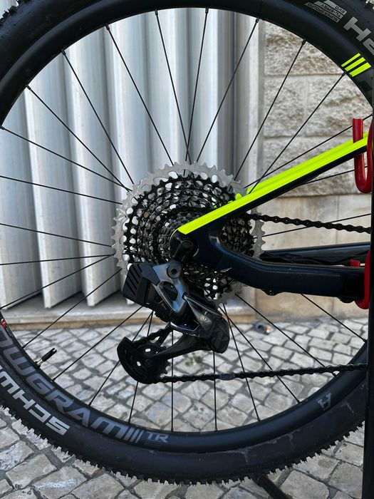 Scalpel Si Carbon 2