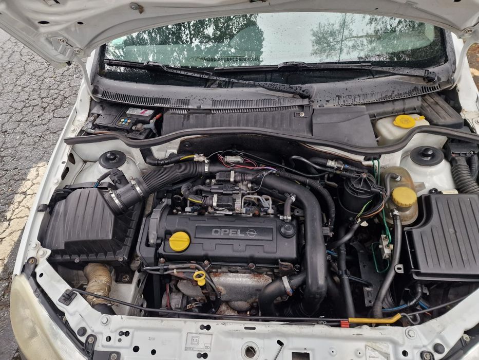 Vendo comercial 1.7 dti de 201