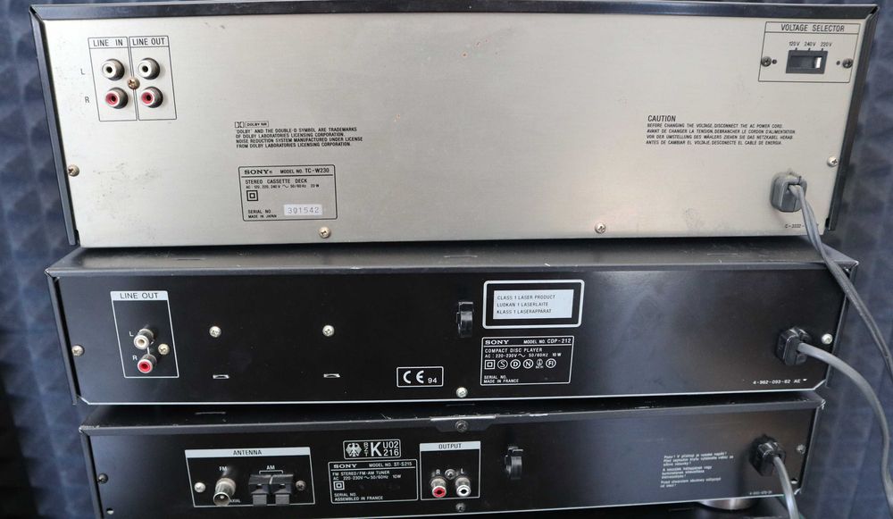 СТОЙКА  тюнер  SONY ST-S215 кассетник Sony TC-W230