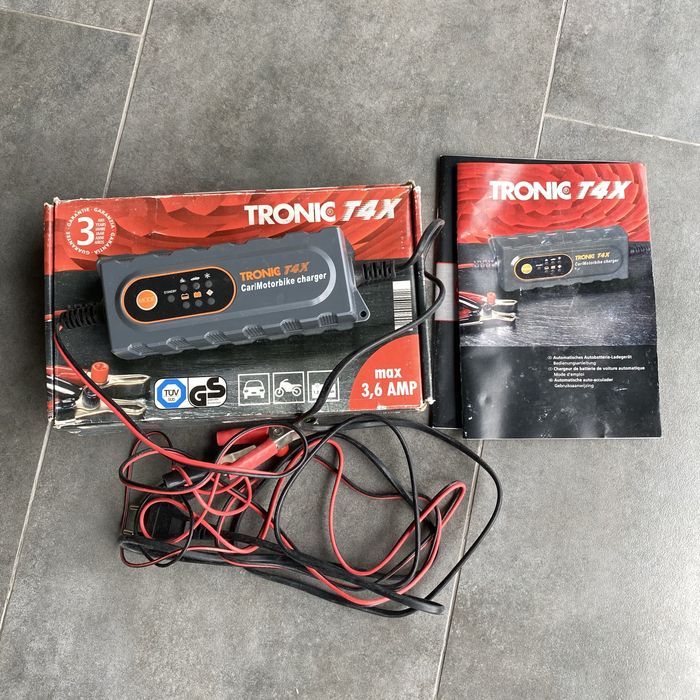 Carregador baterias Tronic
