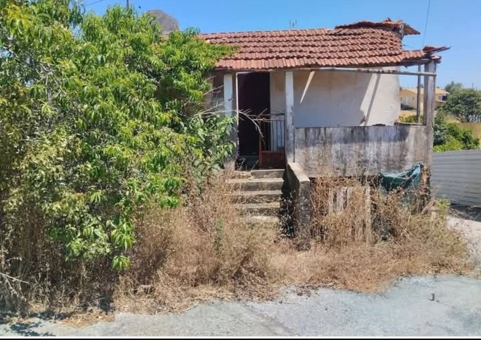 Casa p Reconstruir
