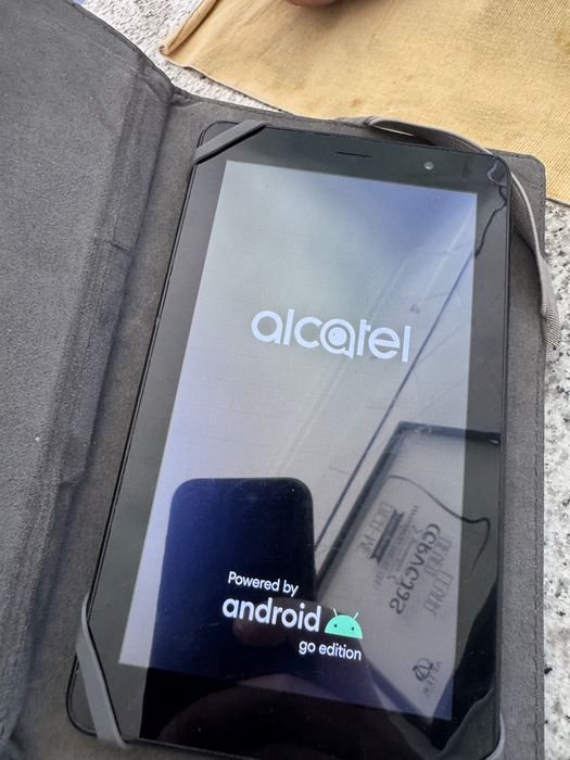 Tablet TCL alcatel de 7 polegadas