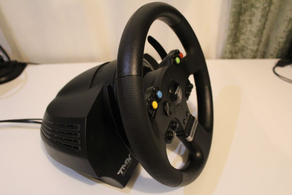Thrustmaster TMX Pro
