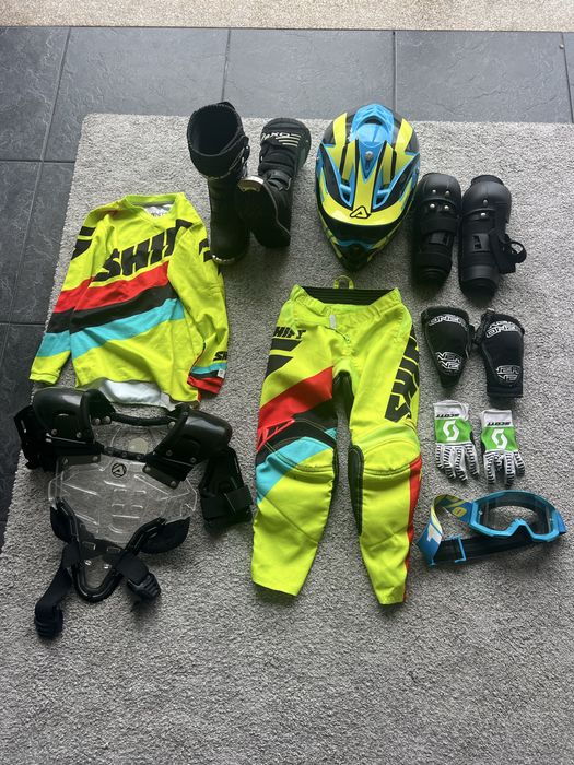 Equipamento completo motocross 6/8 anos