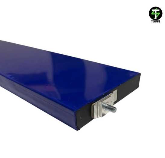 Аккумулятор LiFePO4 SVOLT 3.2V 184Ah со шпильками