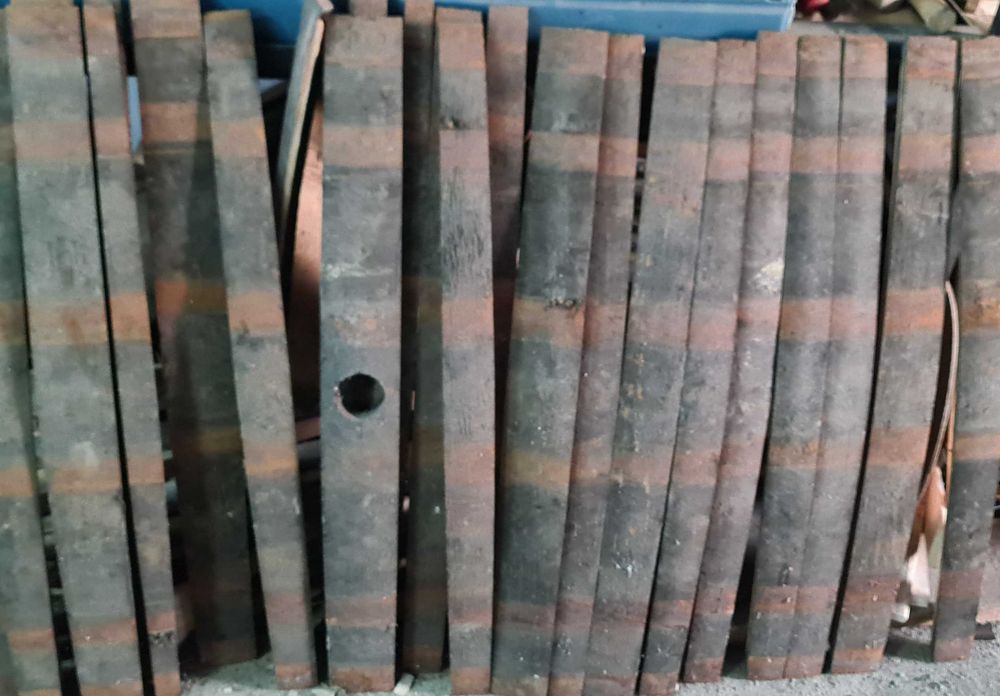 Deski z dębowych beczek po whiskey, klepki z beczki po alkoholu DIY
