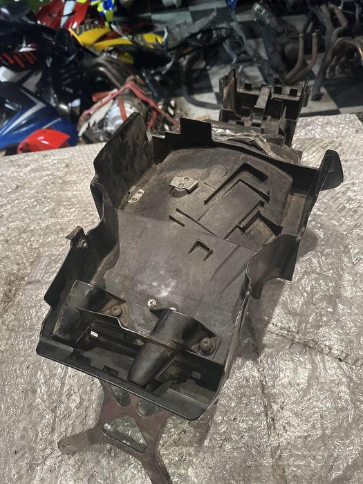 Yamaha Mocowanie Tablicy Nadkole Błotnik Chlapacz M23