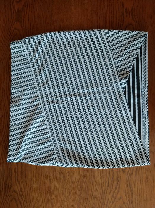 Lekka spódnica mini w paski czarno-białe XL