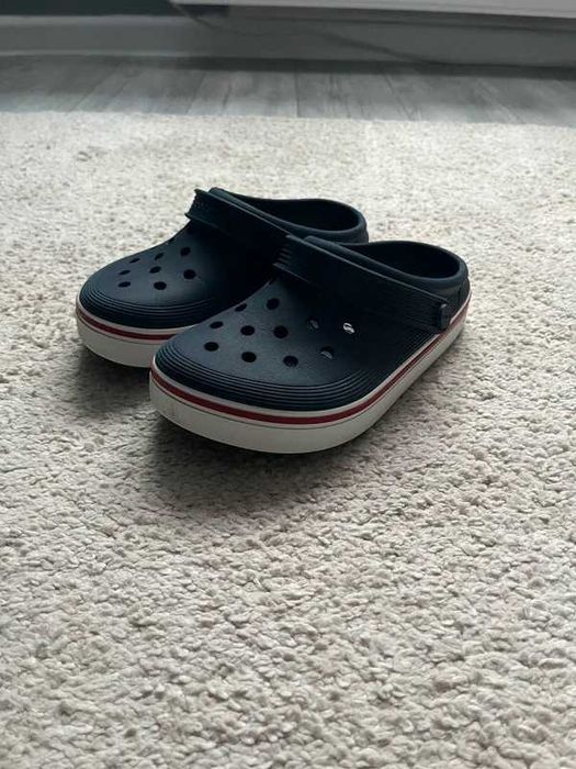 Crocs Chodaki granatowo białe J2 33-34