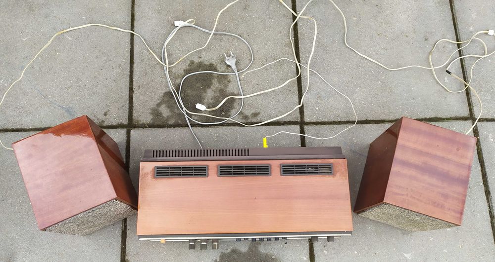 Odbiornik radiowy Stereo-Prasent 2401 z głośnikami (DDR, lata 70)