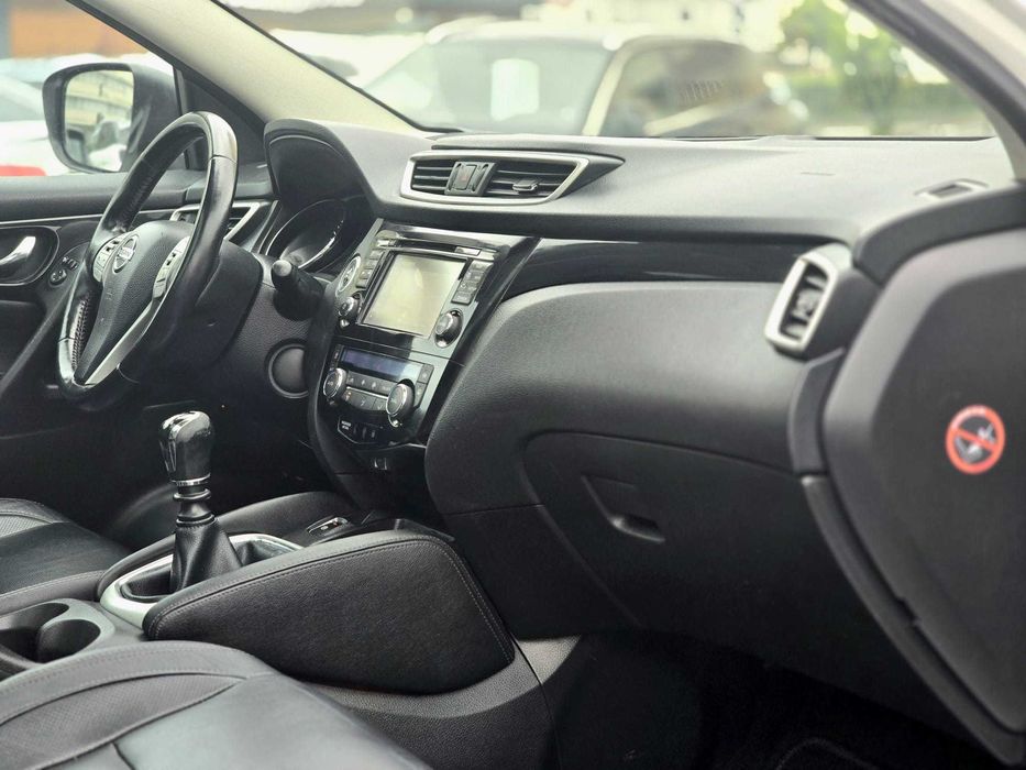 NISSAN QASHQAI TEKNA 1.5DCI 110cv "FULL EXTRAS"