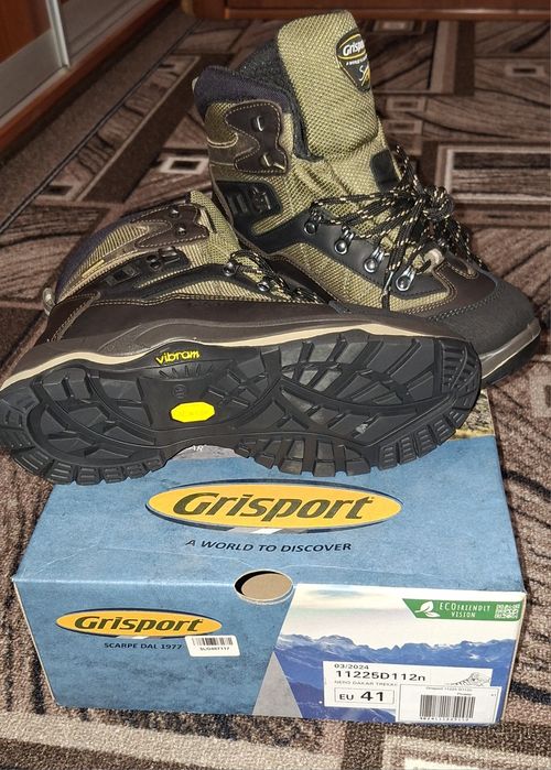 Чоловічі черевики з мембраною Grisport 11225 D112n 41 27.3 см Коричнев