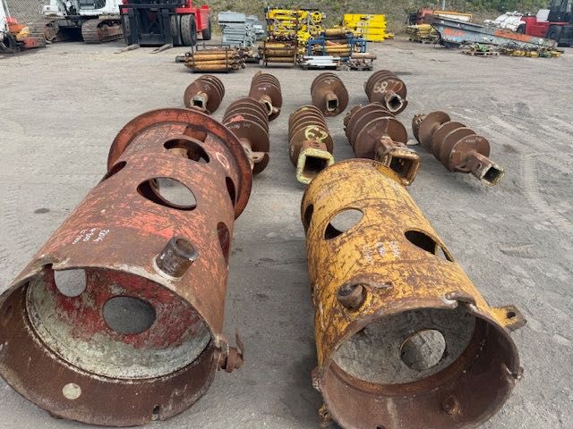 Świder startowy do wiertnicy bauer do pali CFA 600mm