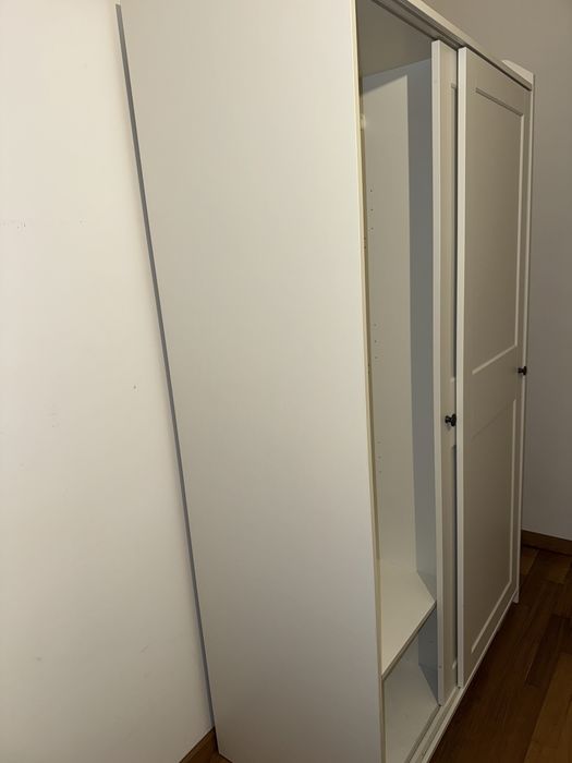 Roupeiro HAUGA Ikea