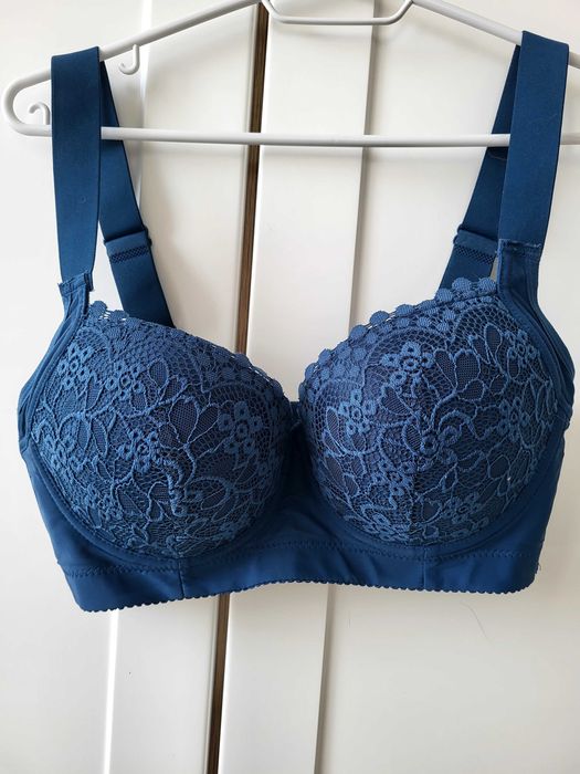 Biustonosz 75D Nowy 4 haftek