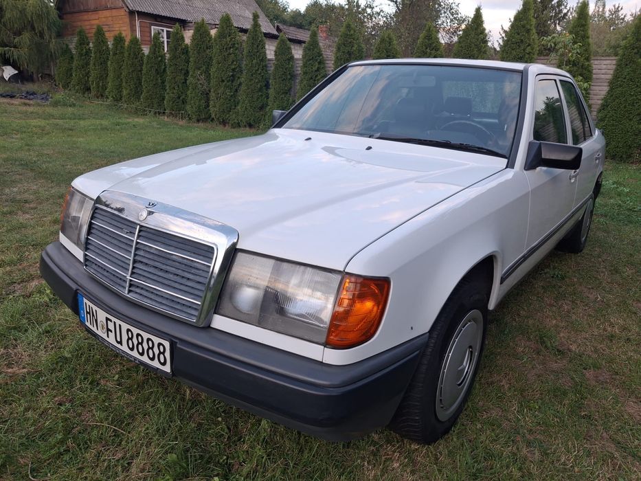 Mercedes Benz W124 230E 1986rok