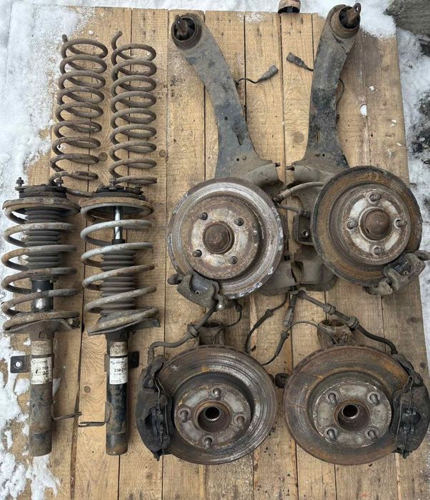 Стійки цапфа Ford Focus mk1 Форд Фокус