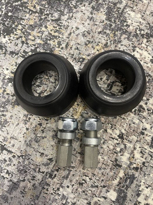 Продам проставки