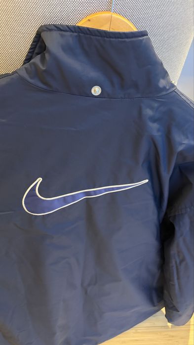 Casaco impermeavel NIKE over size
