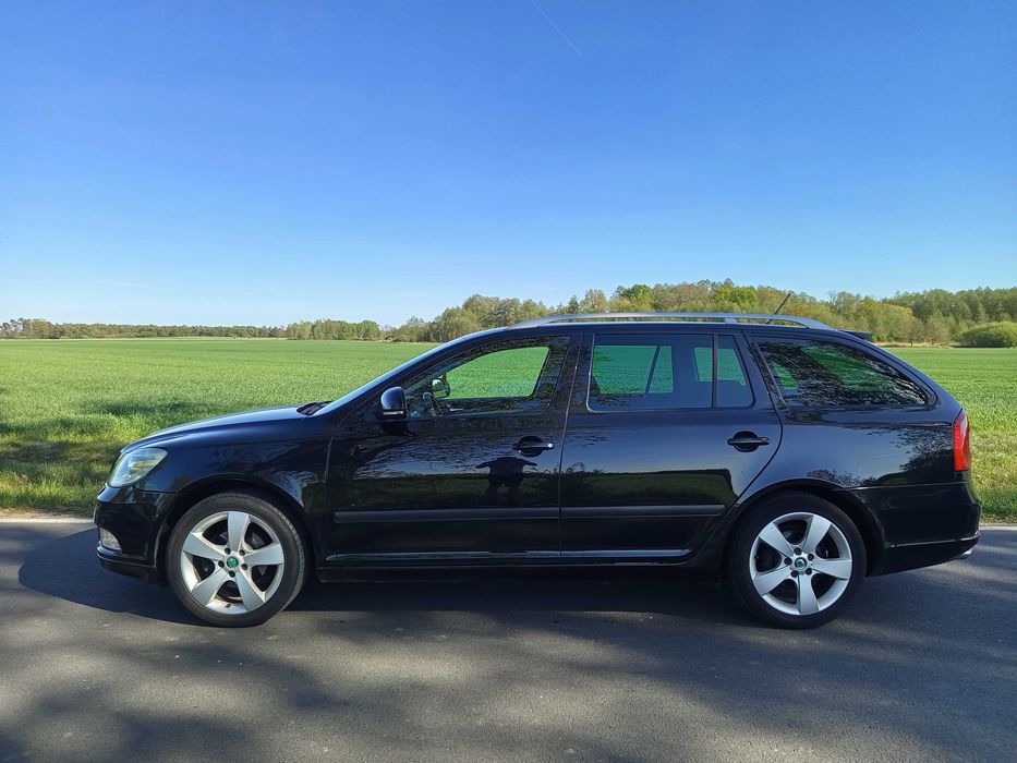 Octavia 2012 rok Sport Edition Xenon Klimatronic Zarejestrowana Ładna