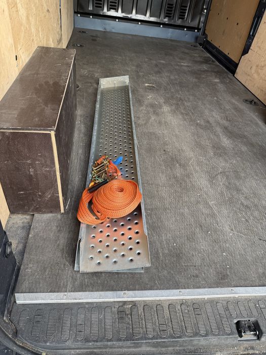 Wynajem, wypożyczalnia busa, busów dostawczych