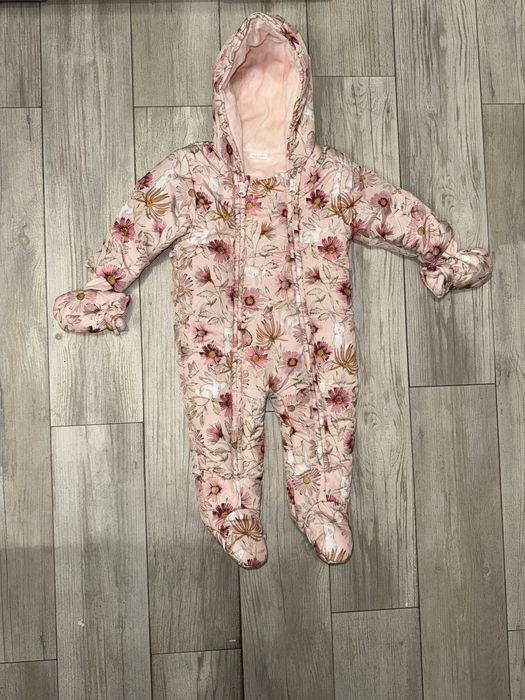 Продам десткий комбинезон Next 6/9м