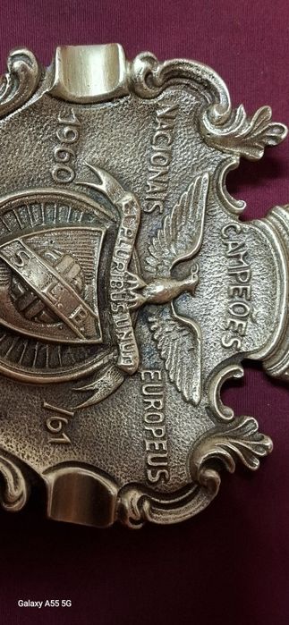 Cinzeiro emblema Sport Lisboa e Benfica