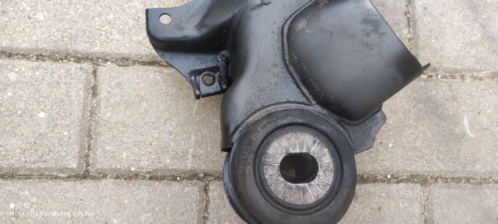Belka Sanki Przód Audi A4 B5 2.5 Automat manual  Lift CZĘŚCI BLASK GOŁ
