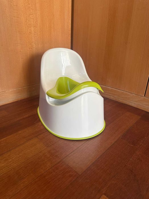 Penico sanitário infantil branco/verde – assento alto