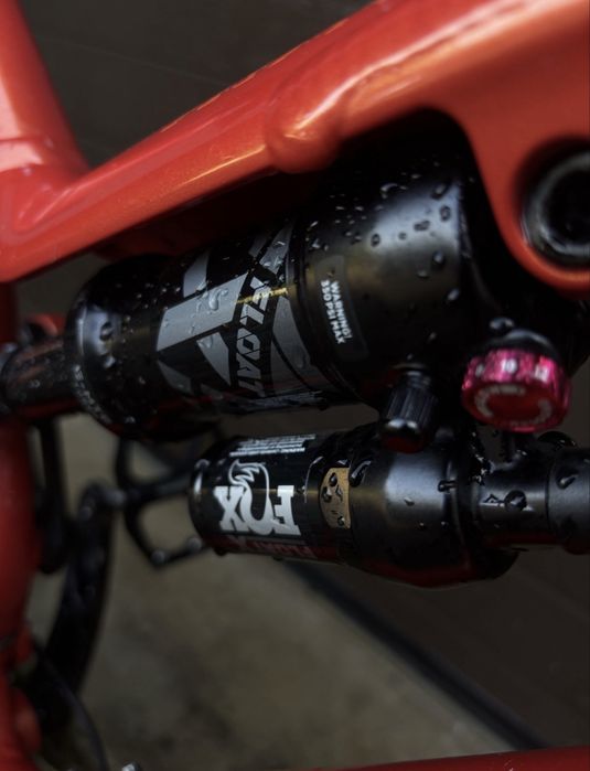 Rower Enduro Commencal Meta 29 | Fox 36 Kashima / Float X2 / Renthal Carbon