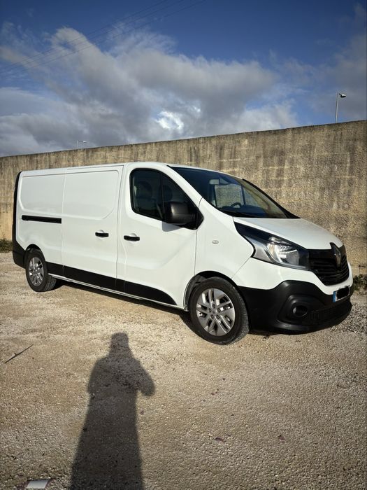 Renault Trafic longa 3 lugares