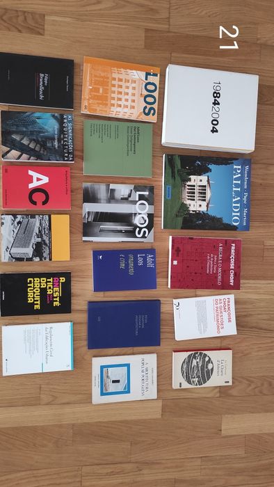 Livros - Preços sob consulta