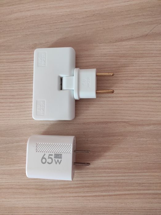 Блок зарядки з трійником