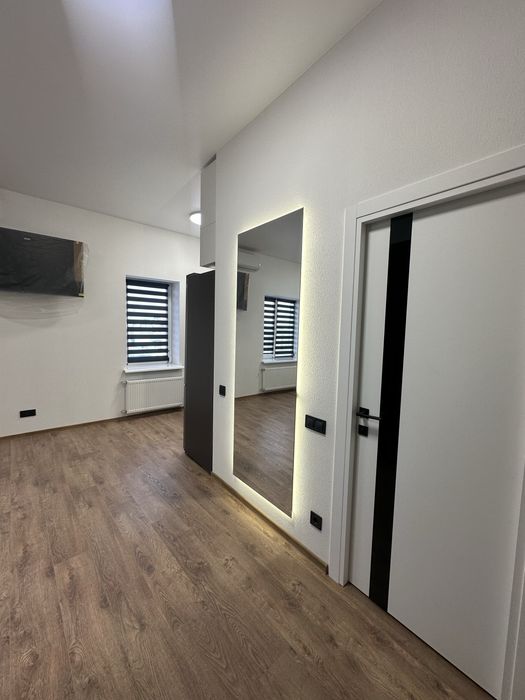 **ЦЕНТР! Перша Оренда 1-К Преміум Класу! Красна Площа