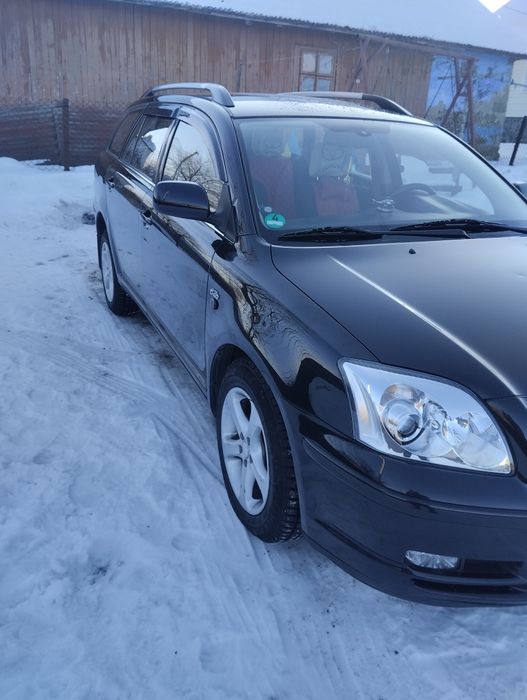 Toyota avensis 2004