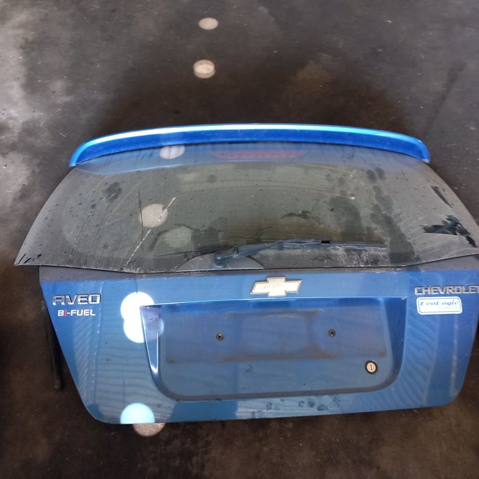 Mala para-choques e Farolins Chevrolet aveo ano 2010