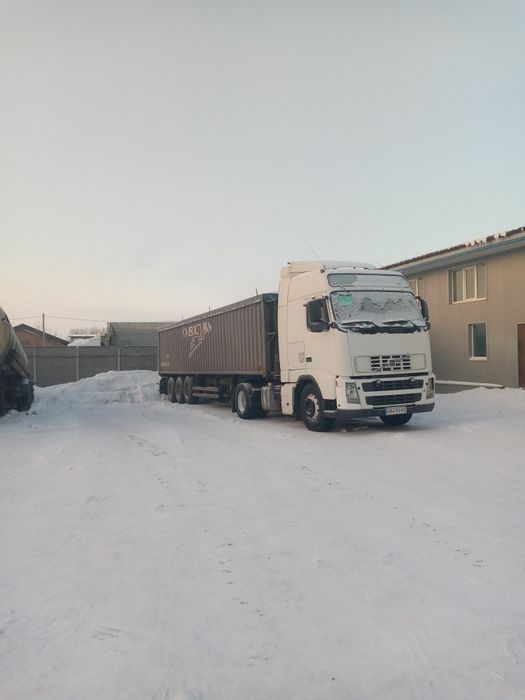 Контейнеровоз     .