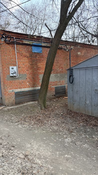 Продам металевий гараж зі світлом Космонавтів