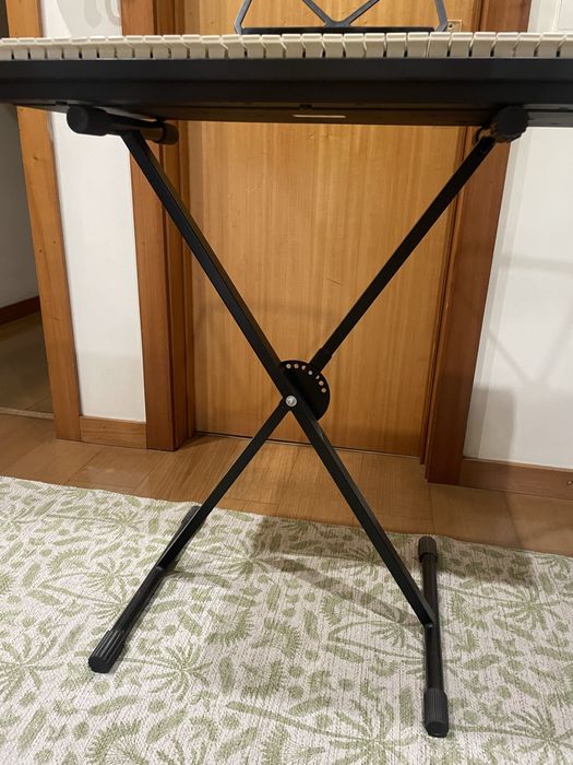 Piano Ibiza MEK-6100 (+tripe)