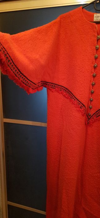 Винтажный тепл.длин. халат  Помпадур