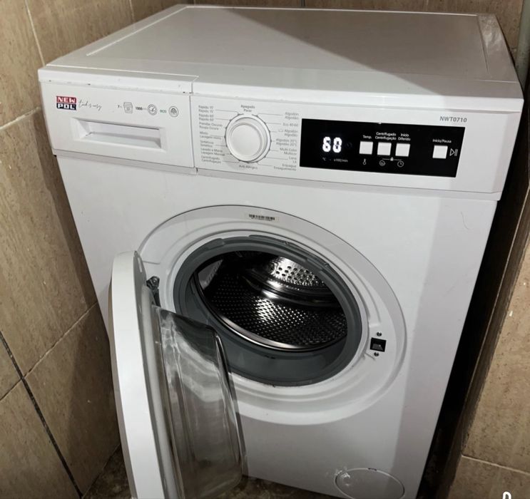 Maquina de lavar roupa