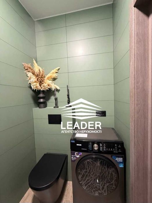 Продам Таунхаус-ДИЗАЙНЕРСЬКИЙ-ЯКІСНИЙ-Два санвузли-Ванна+душова.Газ!