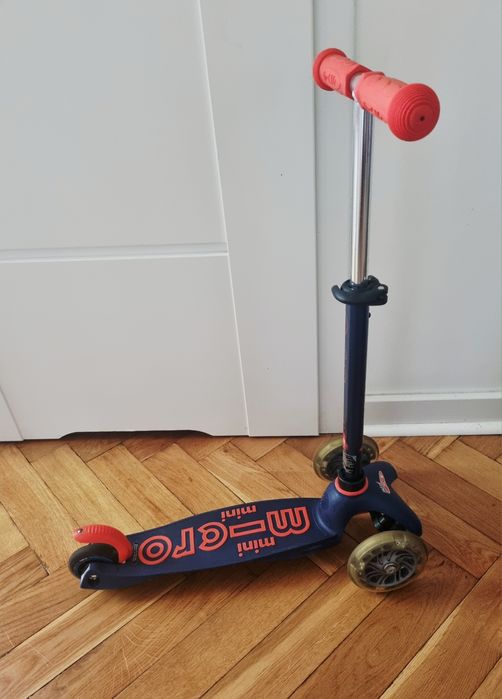 Mini Micro hulajnoga led