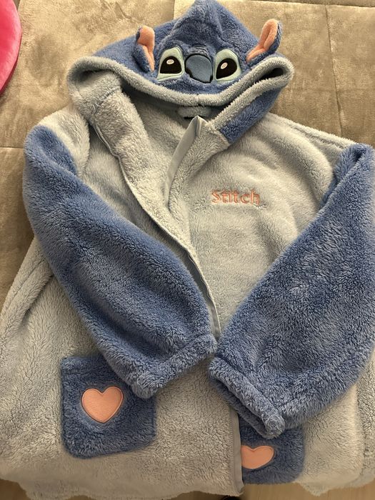 Vendo blusao do stitch como novo !