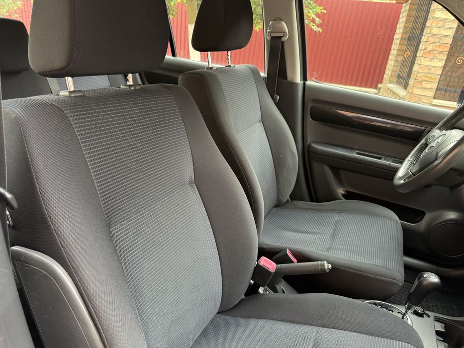 Suzuki Swift 2008 1,5 бензин автомат