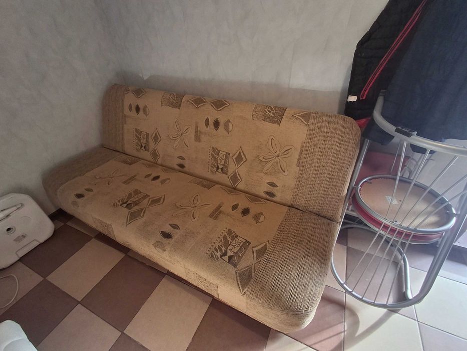 Kanapy oddam za darmo