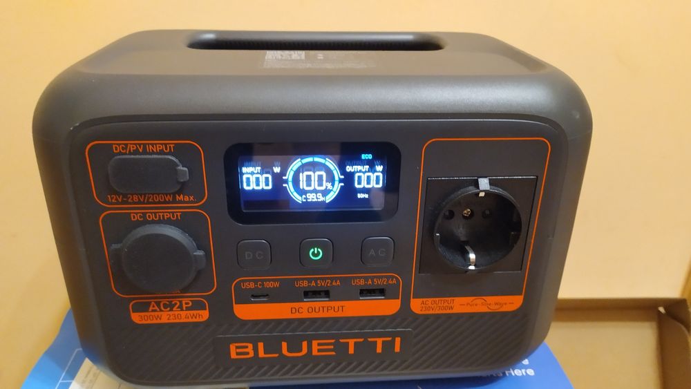 Зарядна станція BLUETTI AC2P