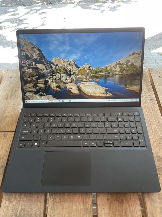 Dell Inspiron 3511 | Intel Core i3-1115G4 | 8GB RAM | 128GB SSD | Full HD