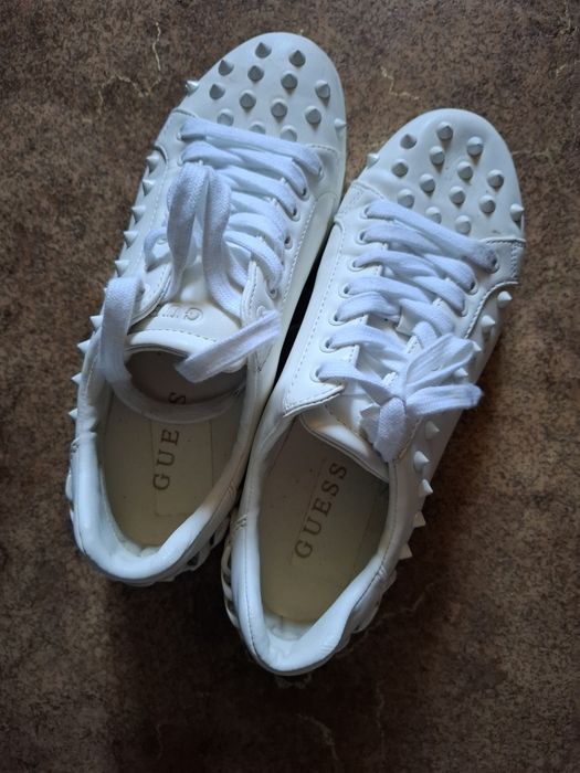 Кросівки 38 розмір.